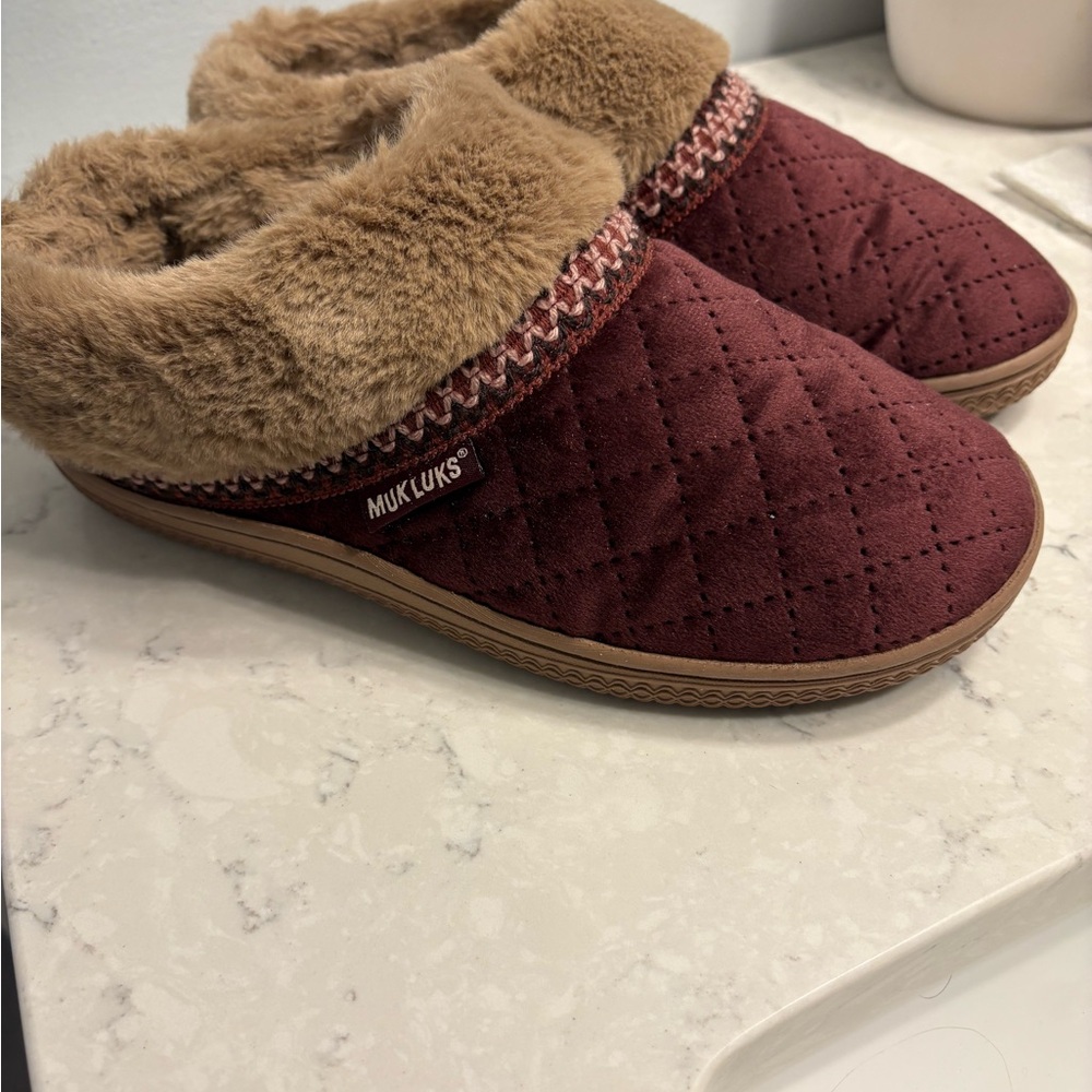 MUK LUKS Clogs - Picture 2 of 6